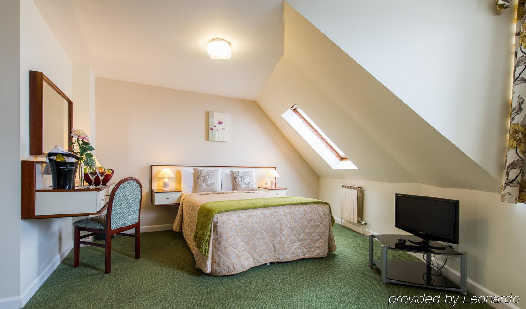 The Samares Coast Hotel & Apartments Saint Helier Jersey Стая снимка