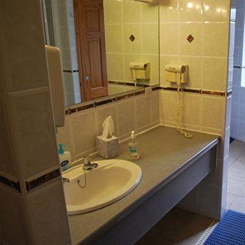 The Samares Coast Hotel & Apartments Saint Helier Jersey Екстериор снимка