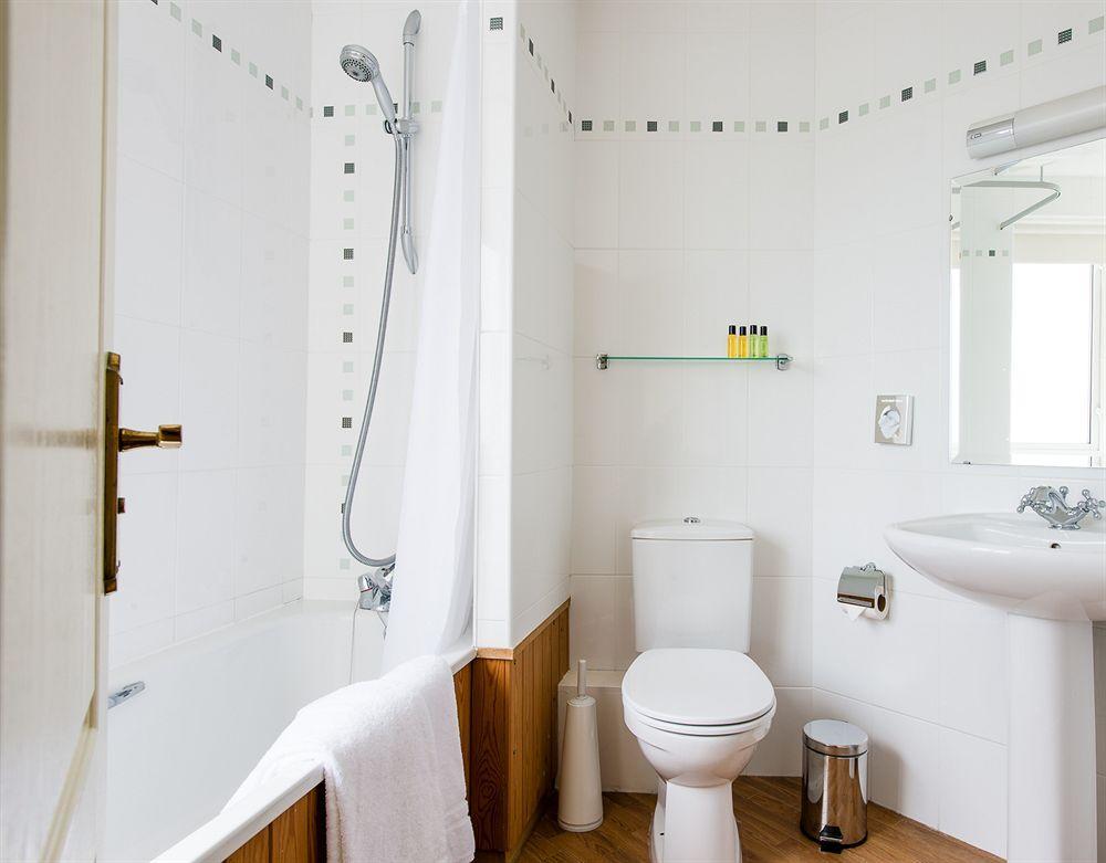 The Samares Coast Hotel & Apartments Saint Helier Jersey Екстериор снимка