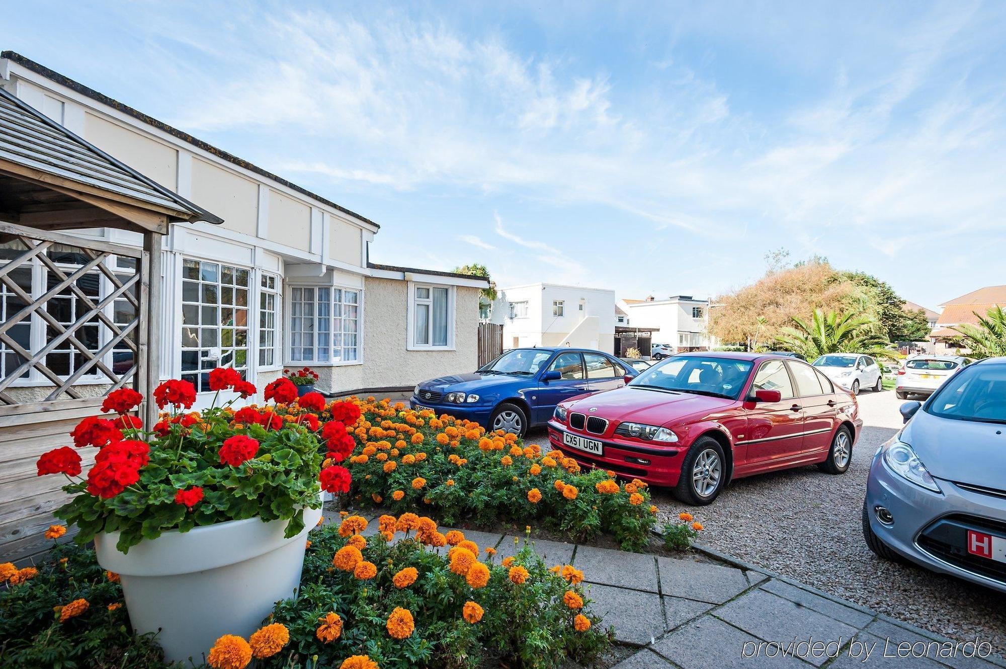 The Samares Coast Hotel & Apartments Saint Helier Jersey Екстериор снимка