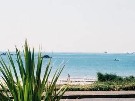 The Samares Coast Hotel & Apartments Saint Helier Jersey Екстериор снимка
